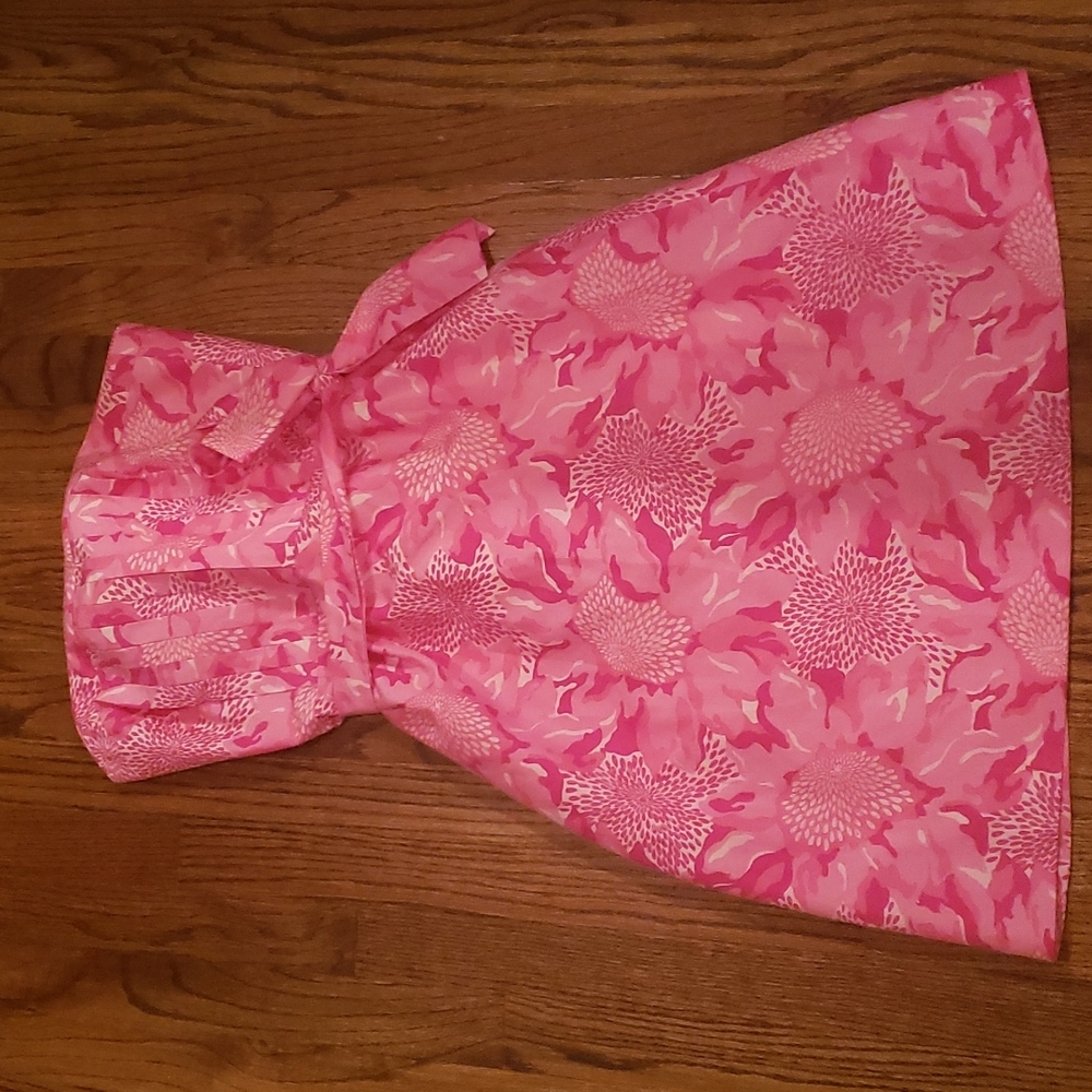 Cute Lilly Pulitzer pink sun dress